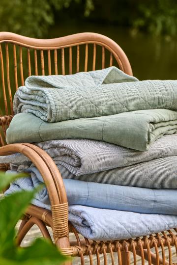 IB Laursen Quilt Plaid Blau Weiß Streifen 130 x 180 cm