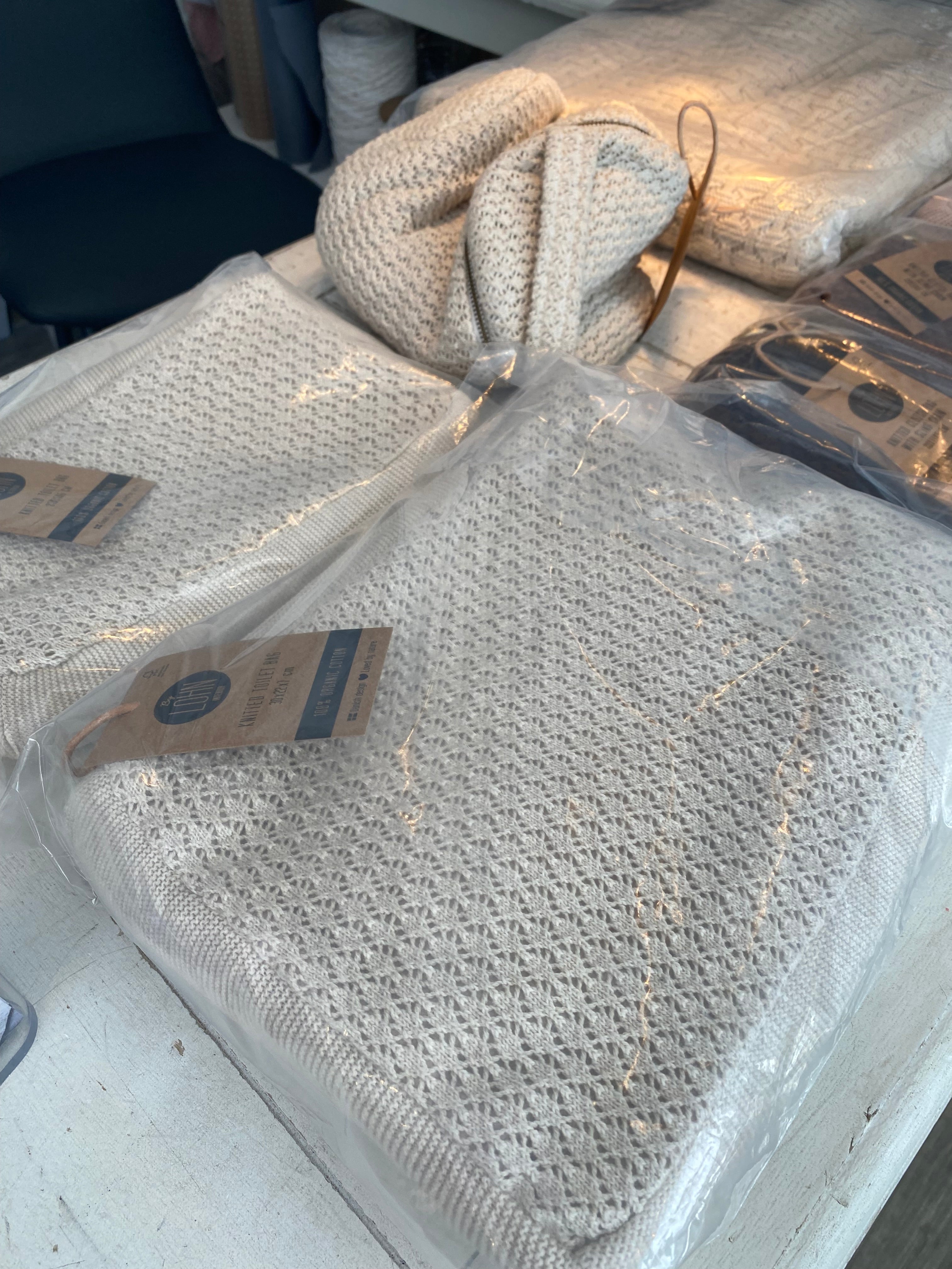 By Lohn Clutch Handtasche Kosmetiktasche beige 30 cm