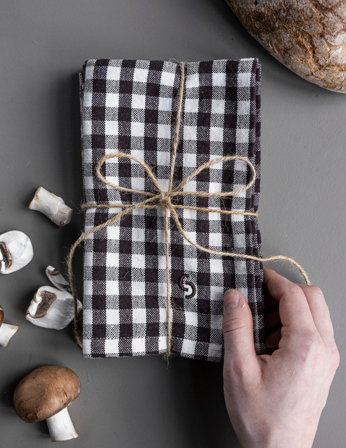 Storefactory Serviette Stoff Rutan dunkel braun 2 er Set 45x45 cm