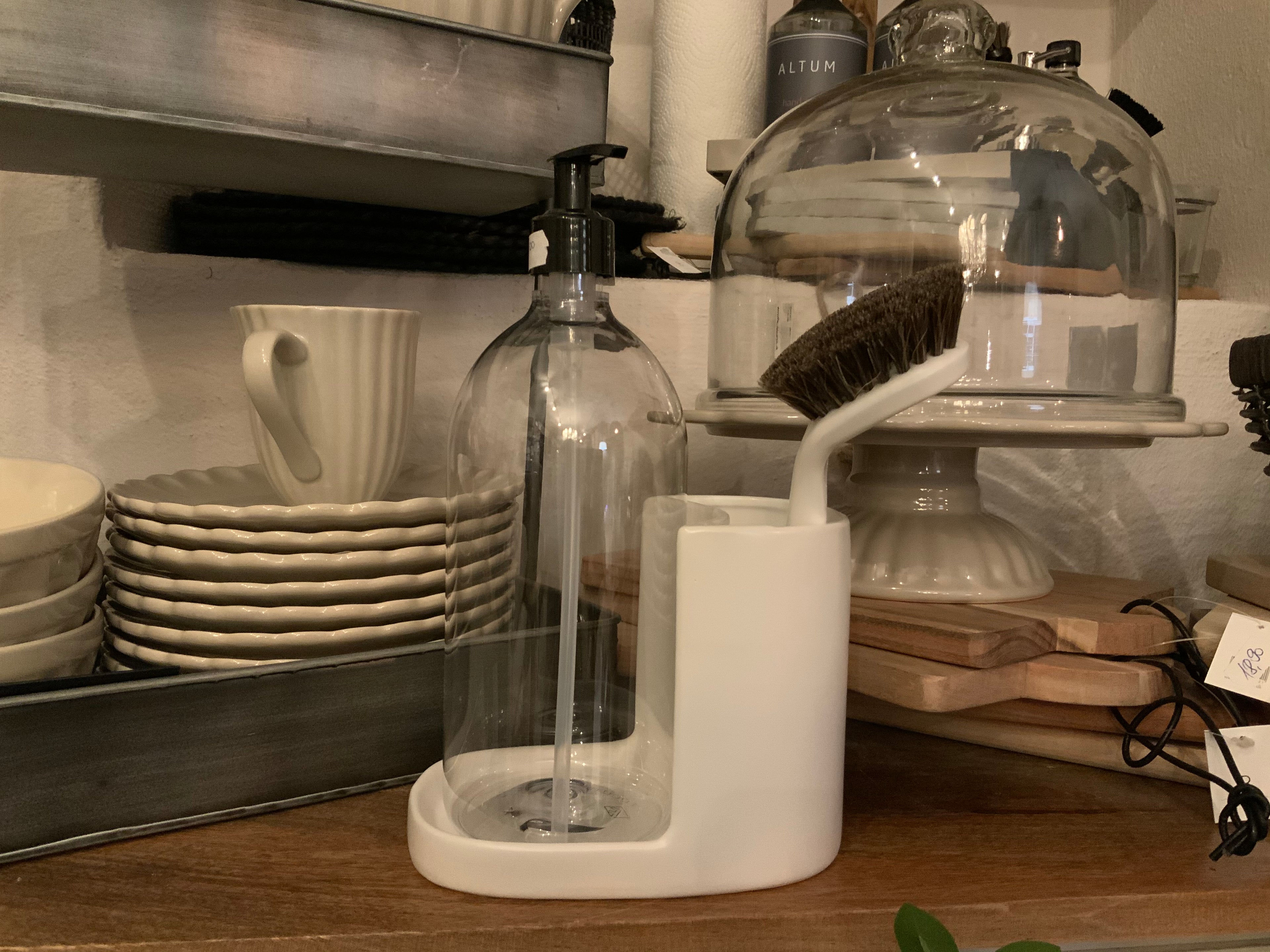 Plint leere Spülmittelflasche 1 Liter hell