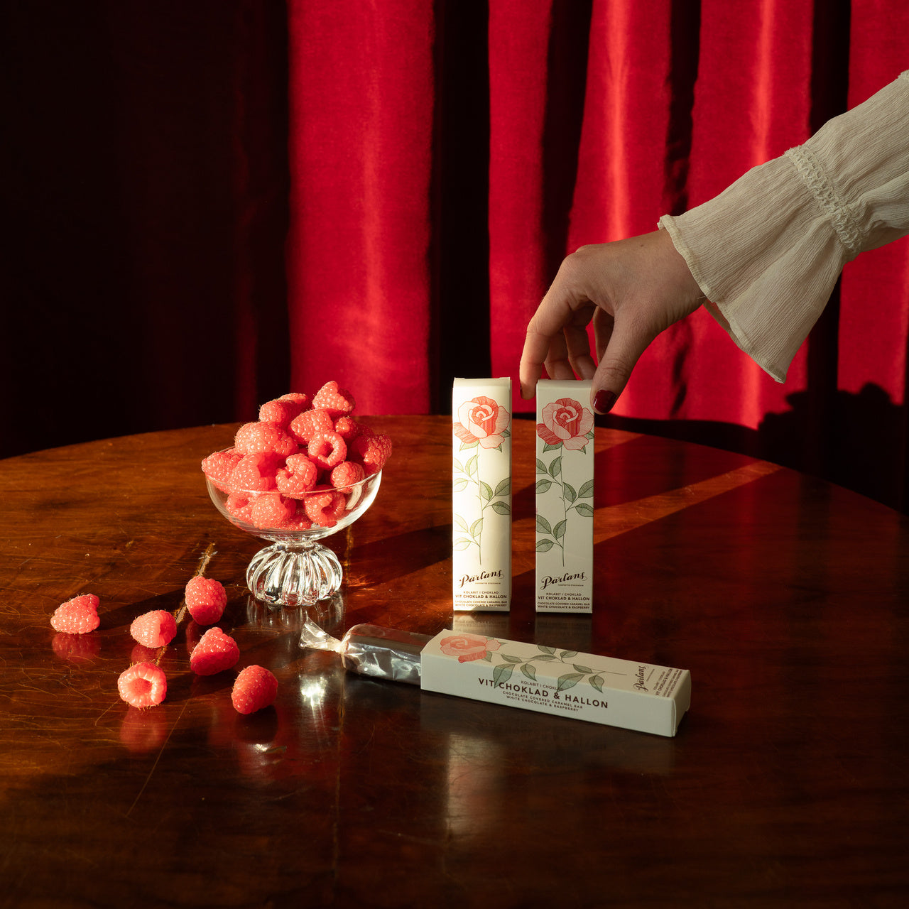 Pärlans Karamell Riegel 13 cm weiße Schokolade Himbeer Valentinstag