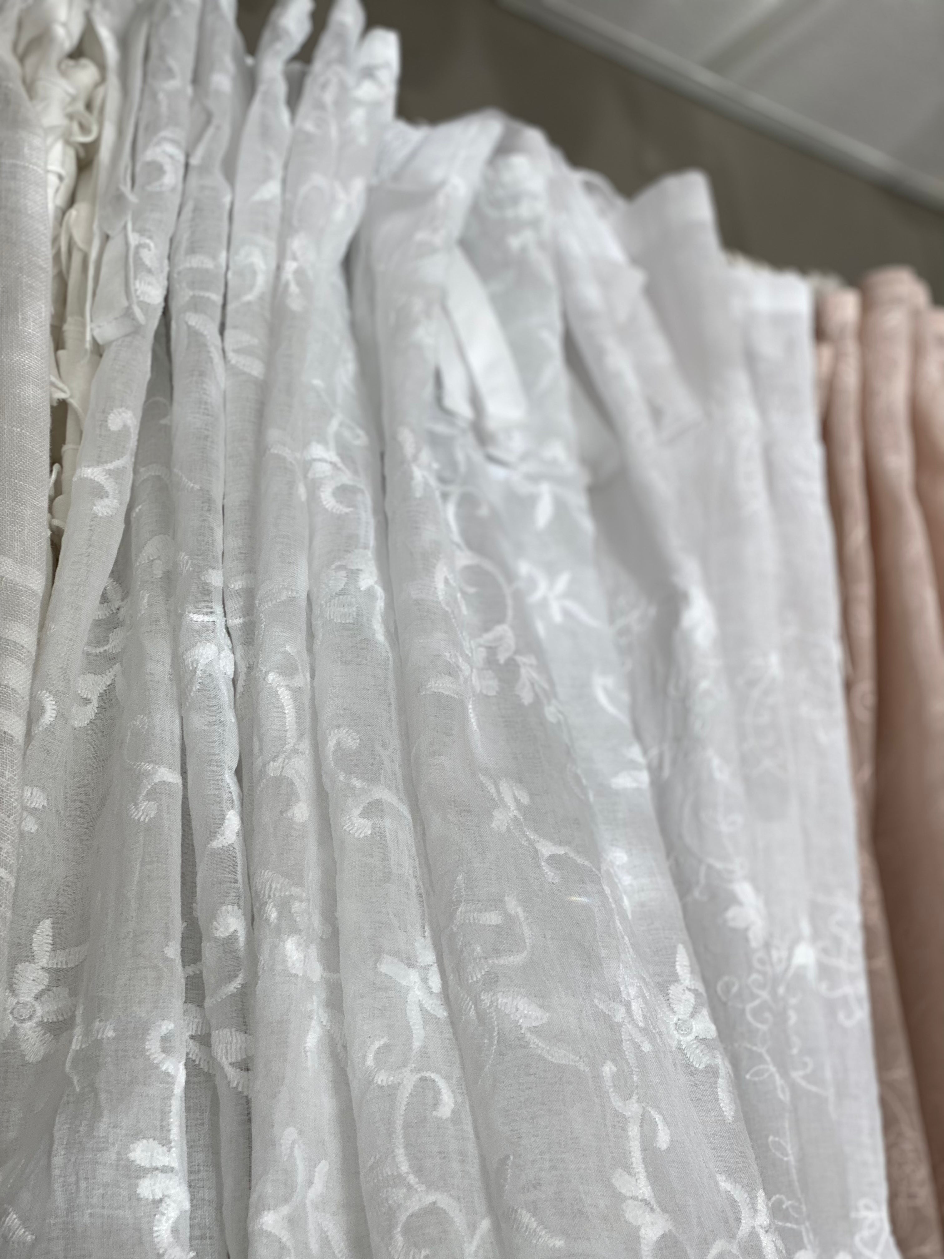 Van Deurs Gardine Vorhang Schal Stores B 200 / H 250 weiß Helisa