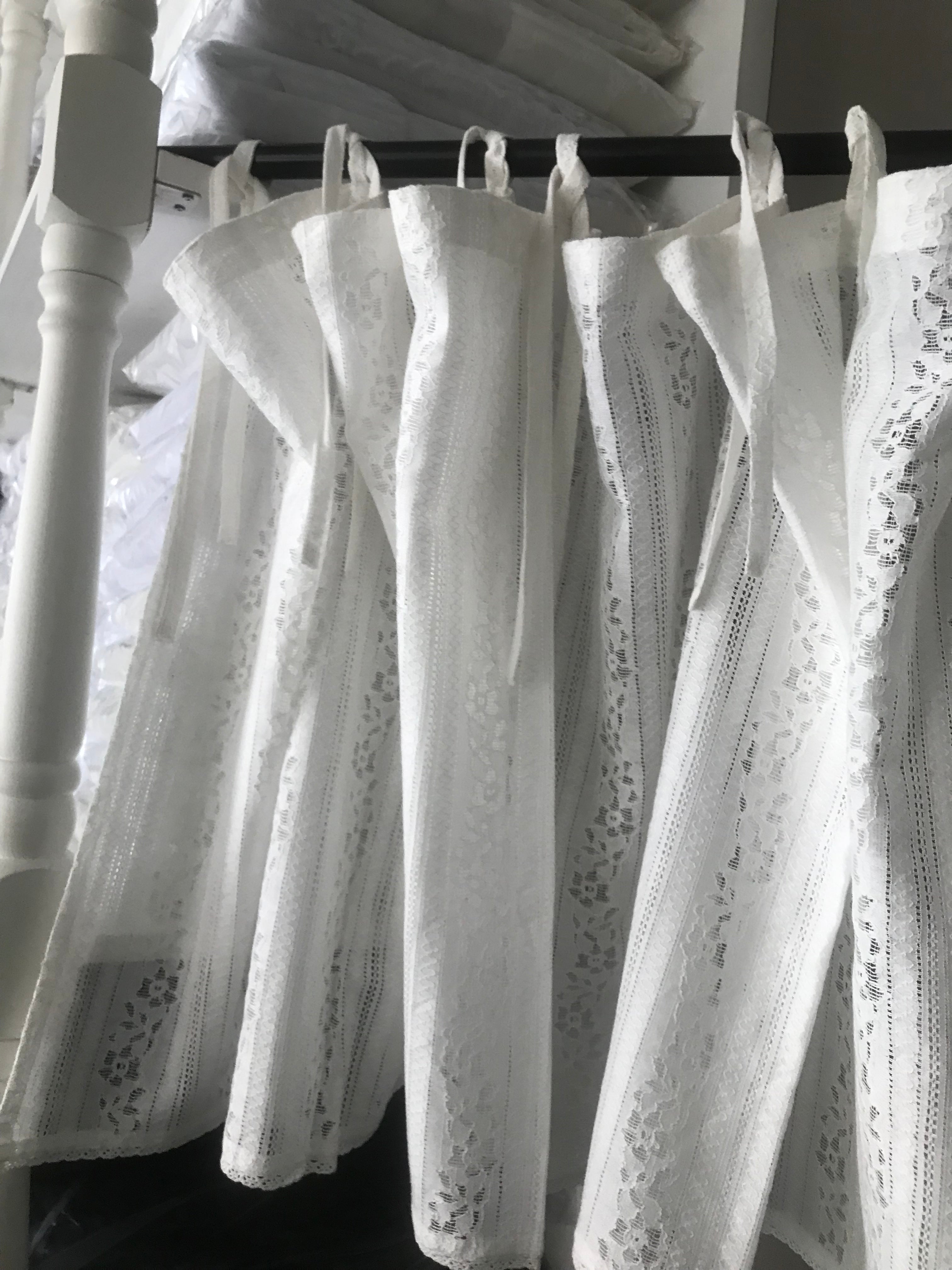 Femme Facon Kurzgardine Creme 140 x 50 cm Landhaus Dänemark