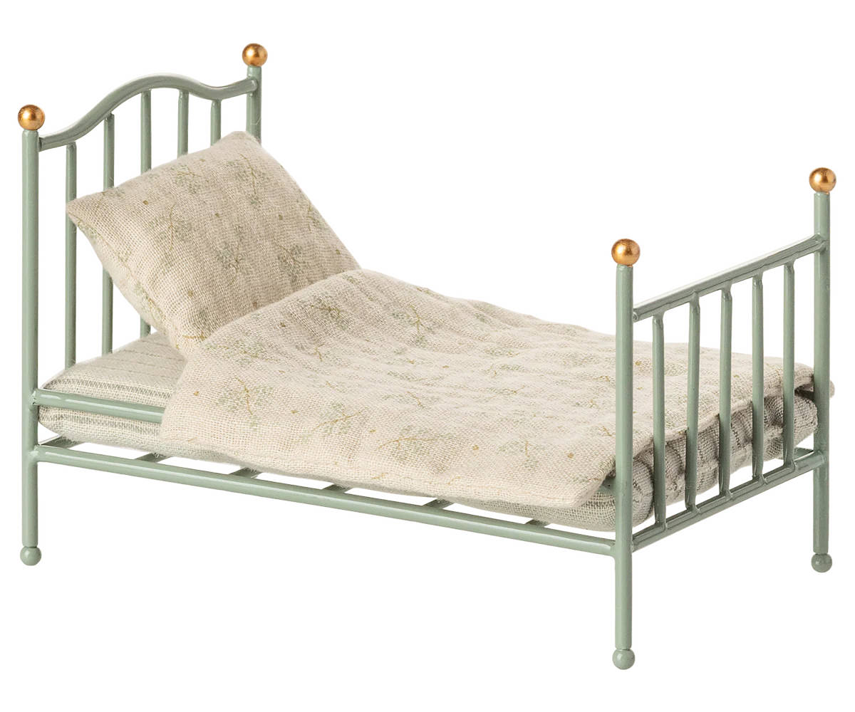 Maileg Bett Maus Metall Mint 13 cm