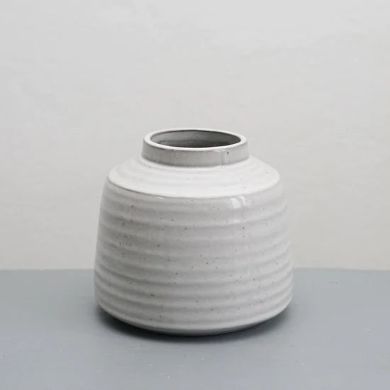 Storefactory Kyrbacken Vase Keramik glasiert Handarbeit 15 x 16 cm