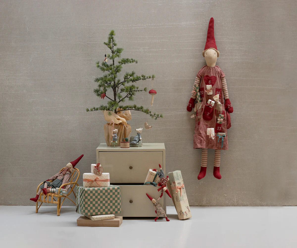 Maileg Pixy Adventskalender Mädchen Höhe 121 cm