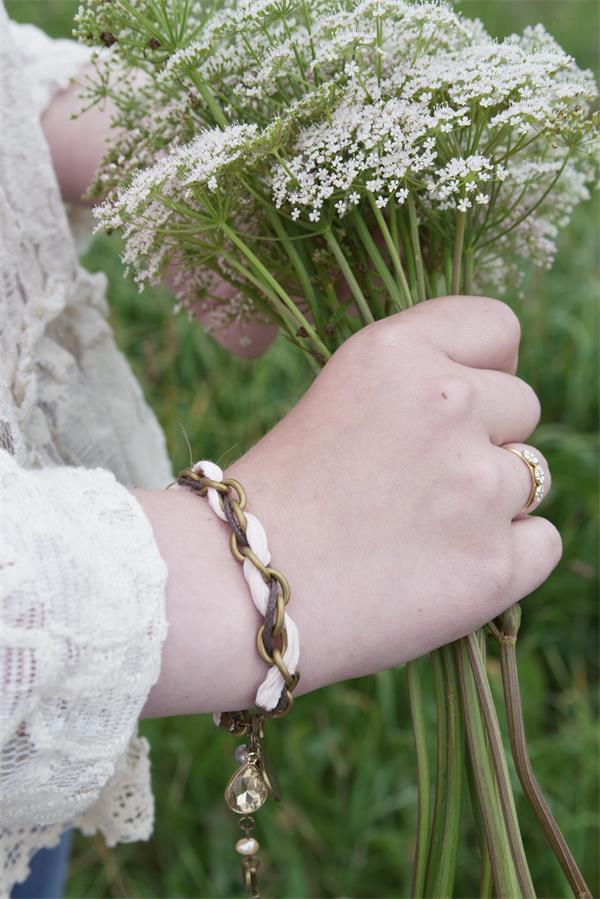 Jeanne d Arc Living Armband Antikgold Rosa