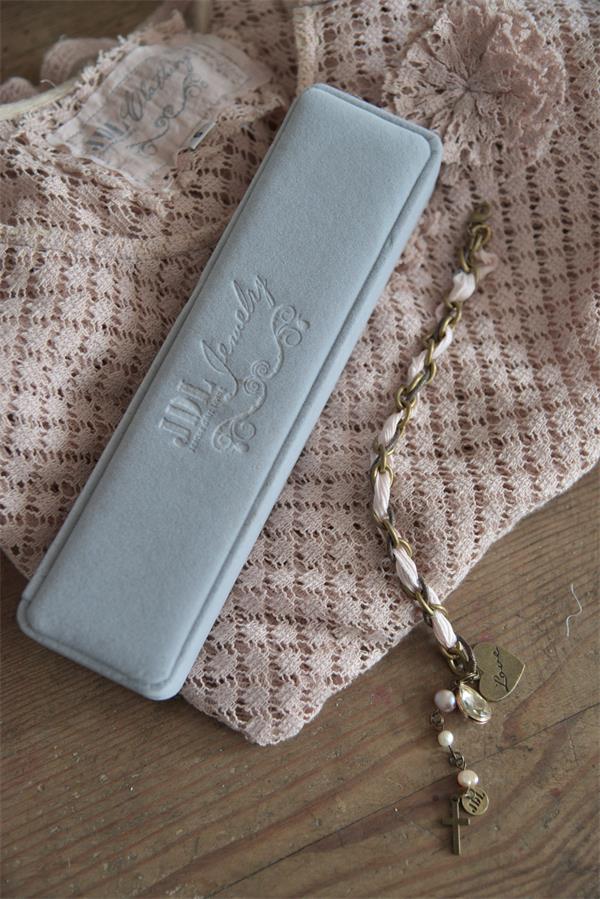 Jeanne d Arc Living Armband Antikgold Rosa