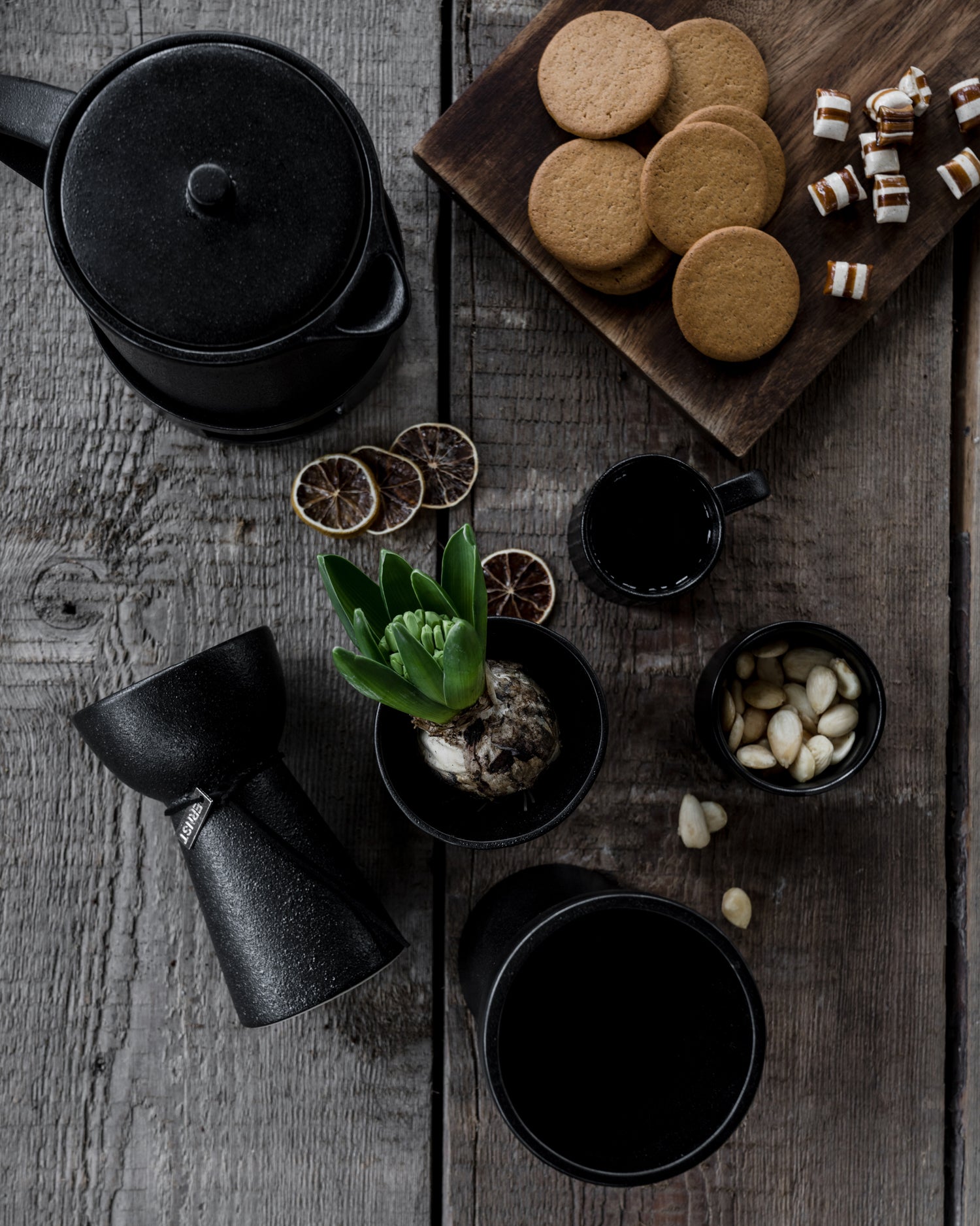 Ernst Kanne mit Stövchen 19x19 cm schwarz