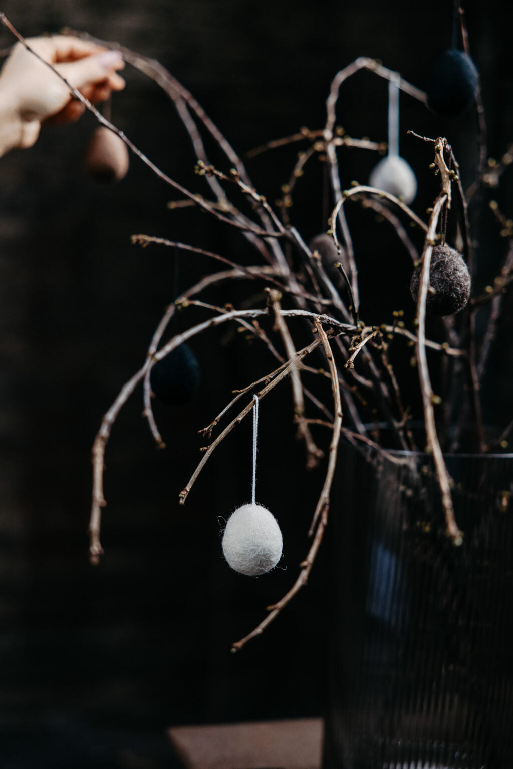 Storefactory Anhänger EI Filz Ostern 4 cm Offwhite